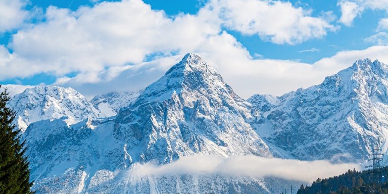 mountains-g29cfc6540_1280