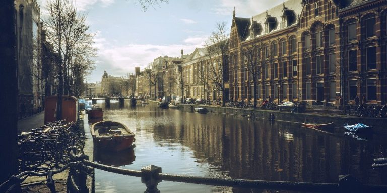 building-g4396664a9_1280