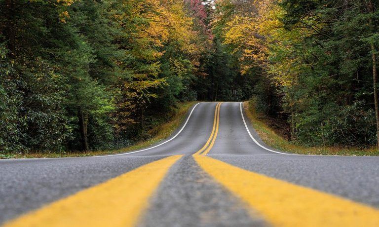 road-g3cf0ea114_1280