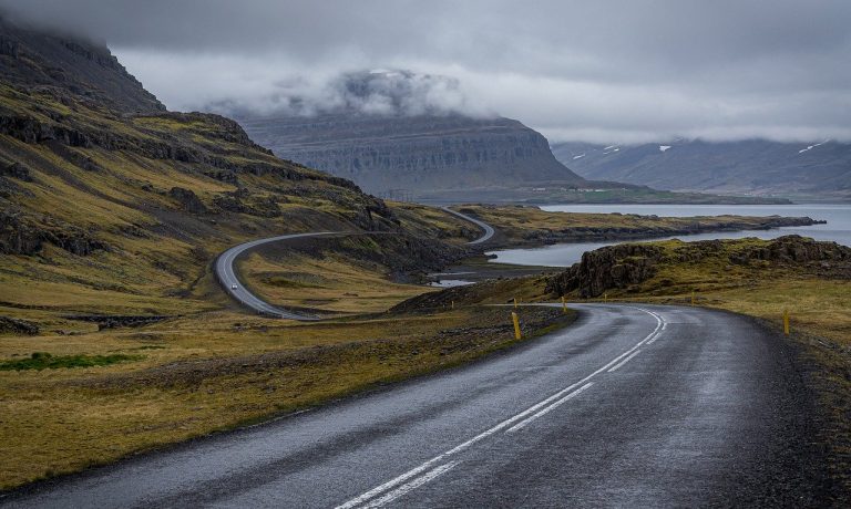 road-g2092bc818_1280