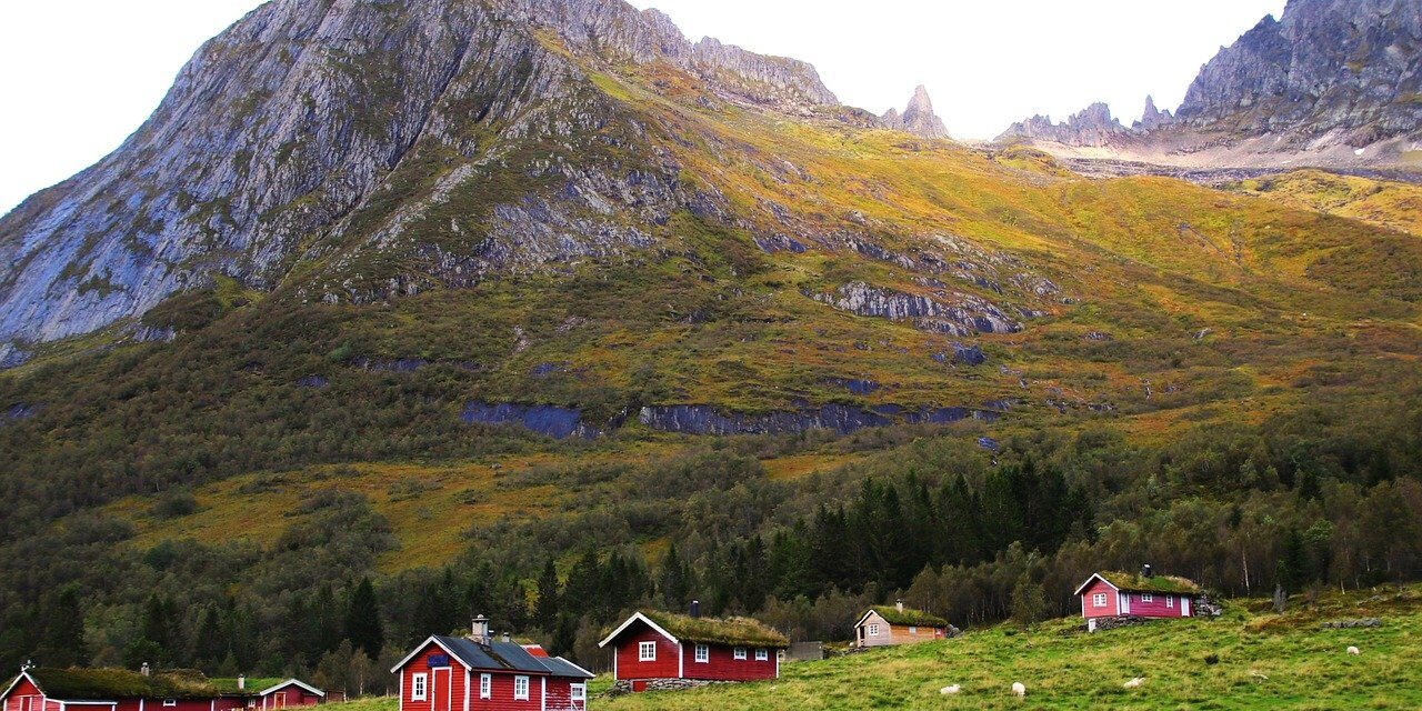 red house, norway, rocks