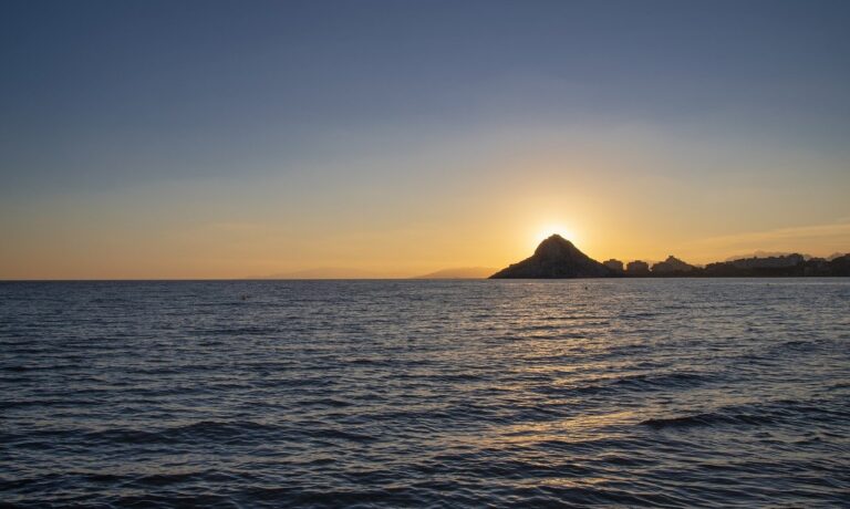 Photo by ELG21 sea, sunset, clouds