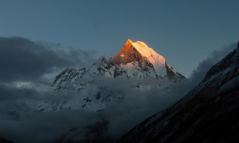 Photo by YaoMuyu machhapuchhre, fishtail, annapurna base camp, nepal, himalayas, sunset, mountain peak, snow mountain, landscape, nature, trekking, travel, alpine, golden hour, scenery, wilderness, high altitude, steep mountain, clouds, mountaineering, natural beauty